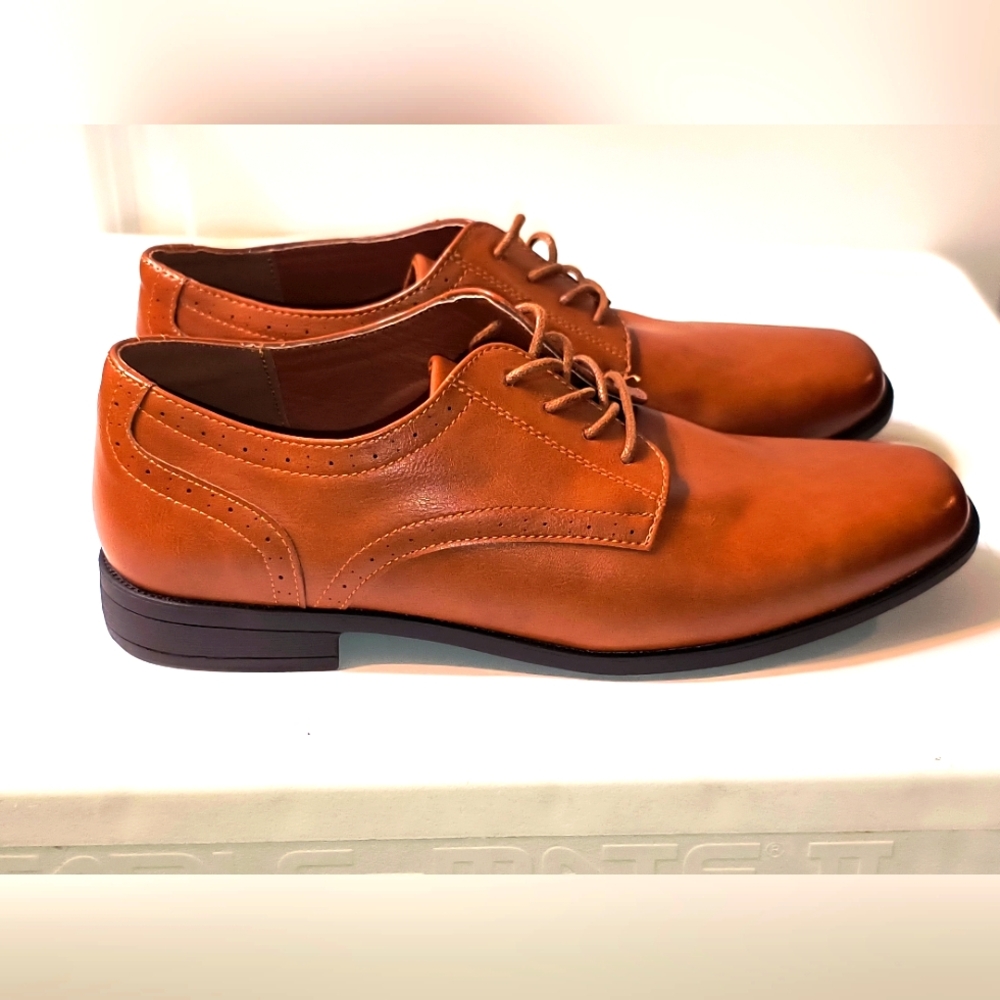 NEW Steve Madden Classic Tan Leather Men's Shoes Size 7